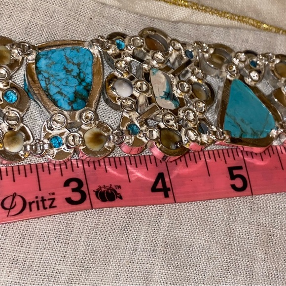 Gorgeous Tibetan Turquoise + Shiva Shell + Blue Topaz cluster statement cuff - Picture 9 of 11